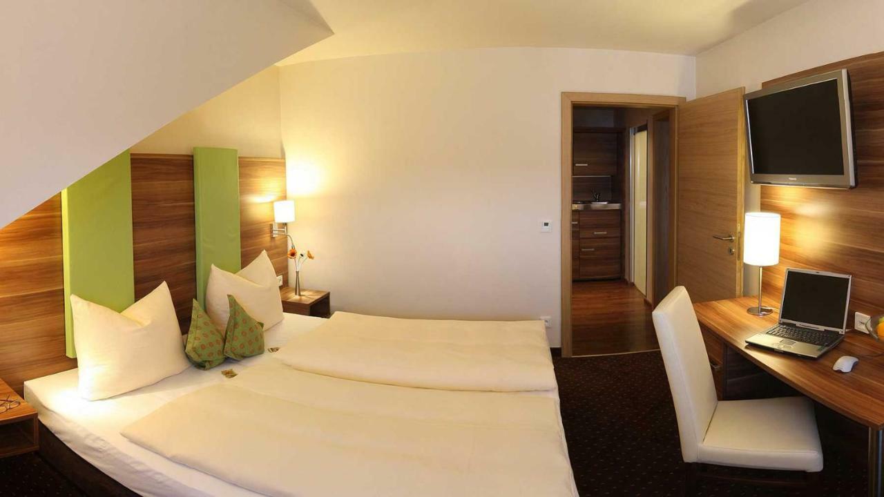 Vilstaler Hof Landgasthof & Hotel Rottersdorf Eksteriør bilde