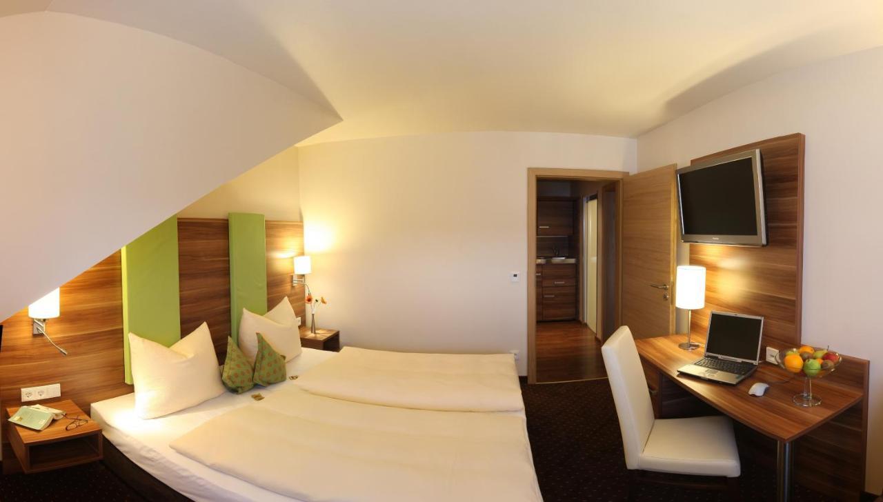 Vilstaler Hof Landgasthof & Hotel Rottersdorf Eksteriør bilde